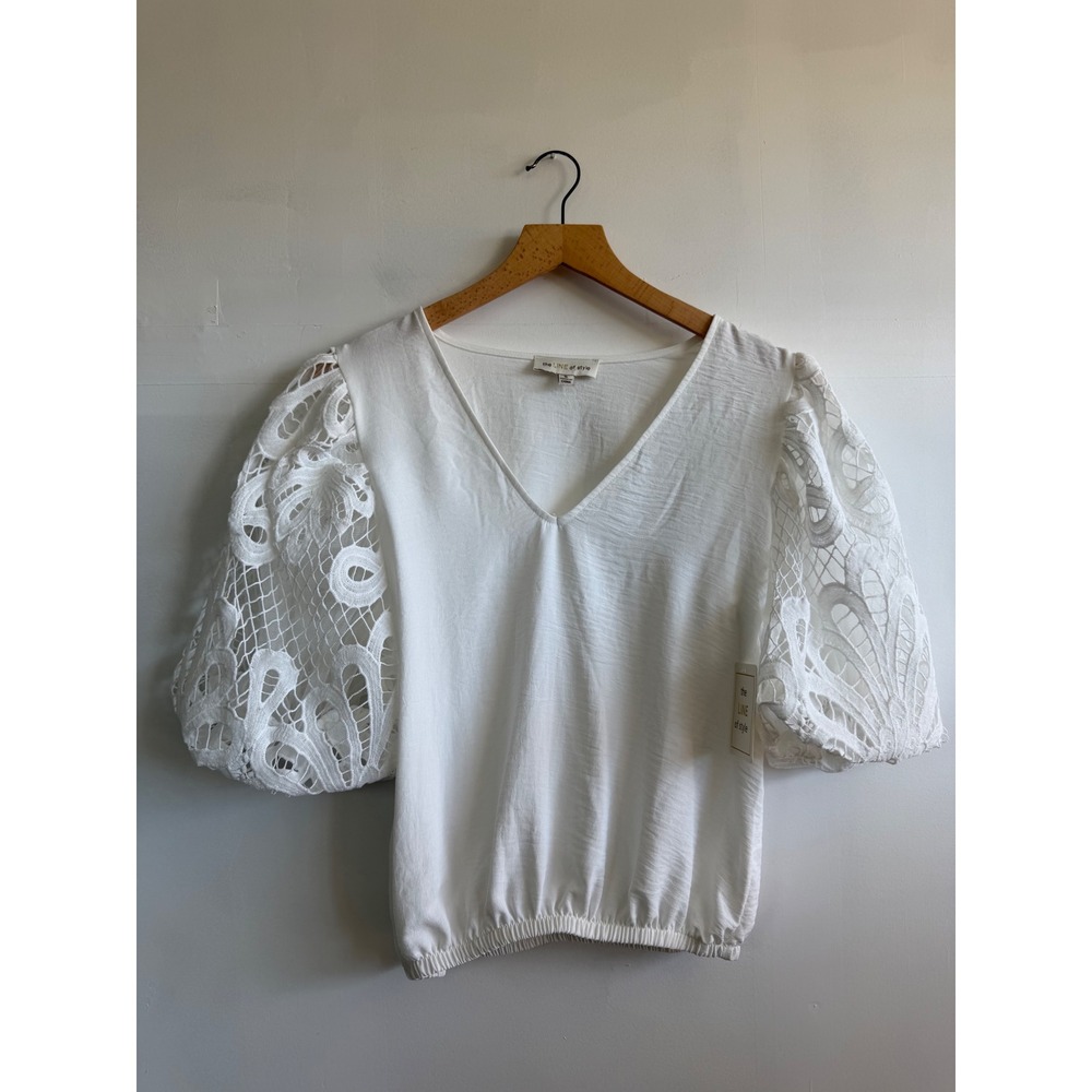 The LINE of Style White V-Neck Crochet Puff Sleeve Blouse coquette chic S NWT